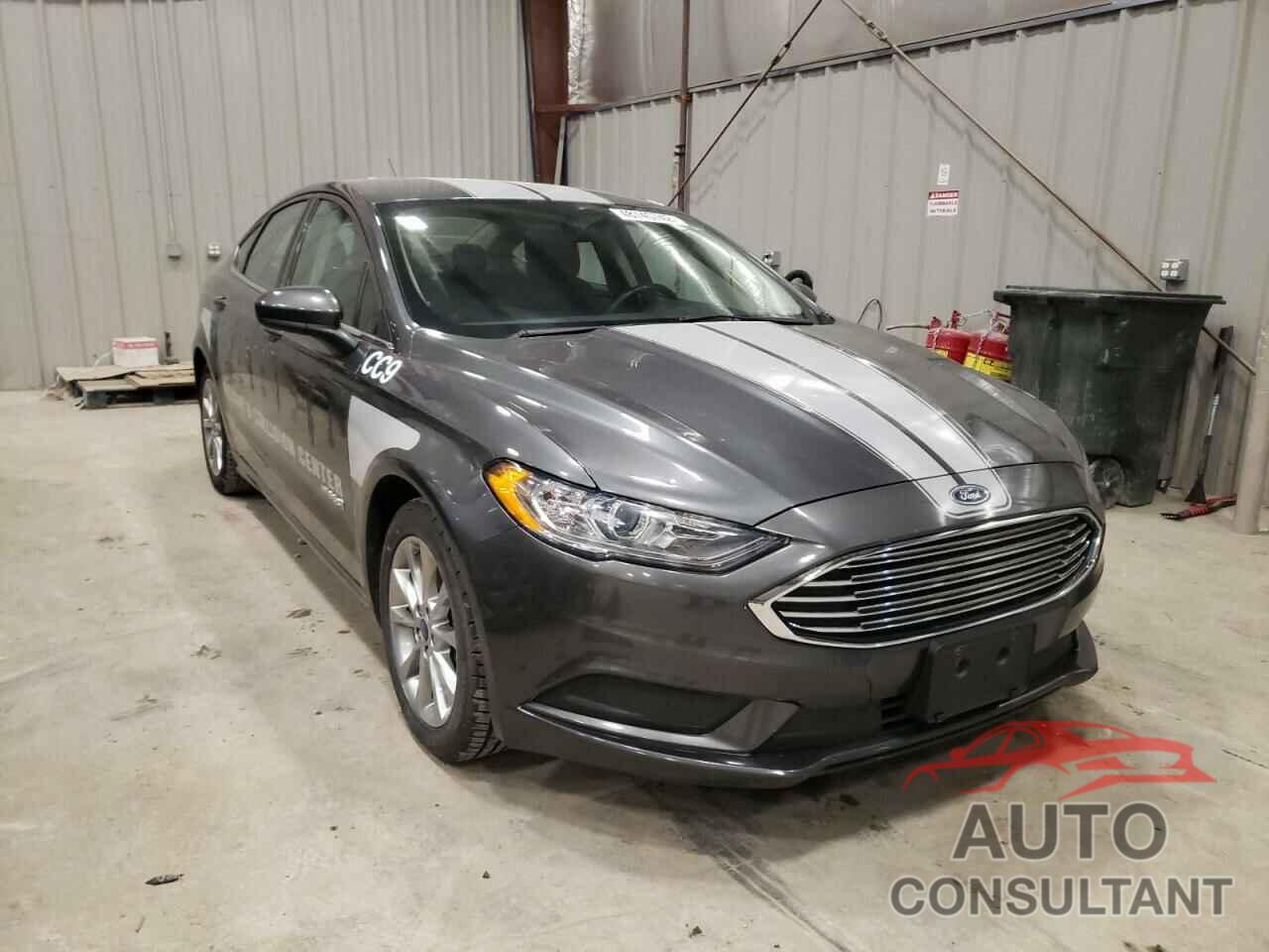 FORD FUSION 2017 - 3FA6P0LU2HR385051