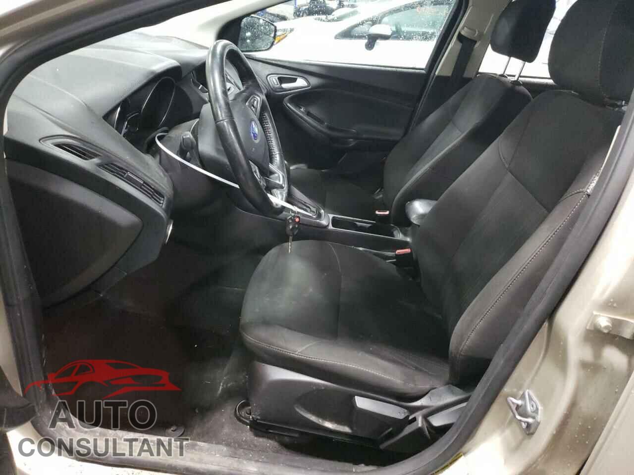FORD FOCUS 2017 - 1FADP3F2XHL254726