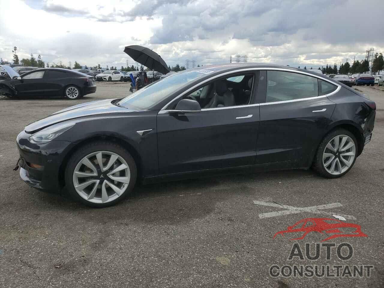 TESLA MODEL 3 2018 - 5YJ3E1EA0JF053628