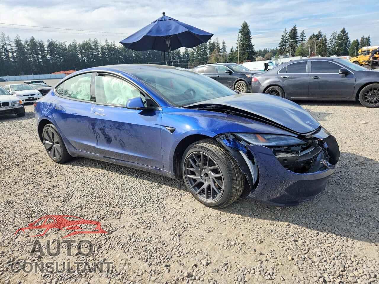 TESLA MODEL 3 2025 - 5YJ3E1EA6SF040898