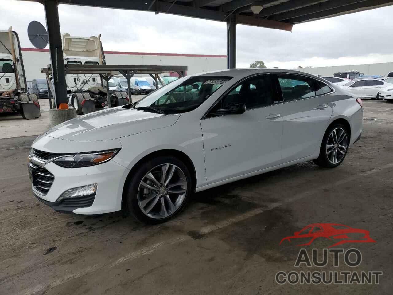 CHEVROLET MALIBU 2023 - 1G1ZD5ST3PF236903
