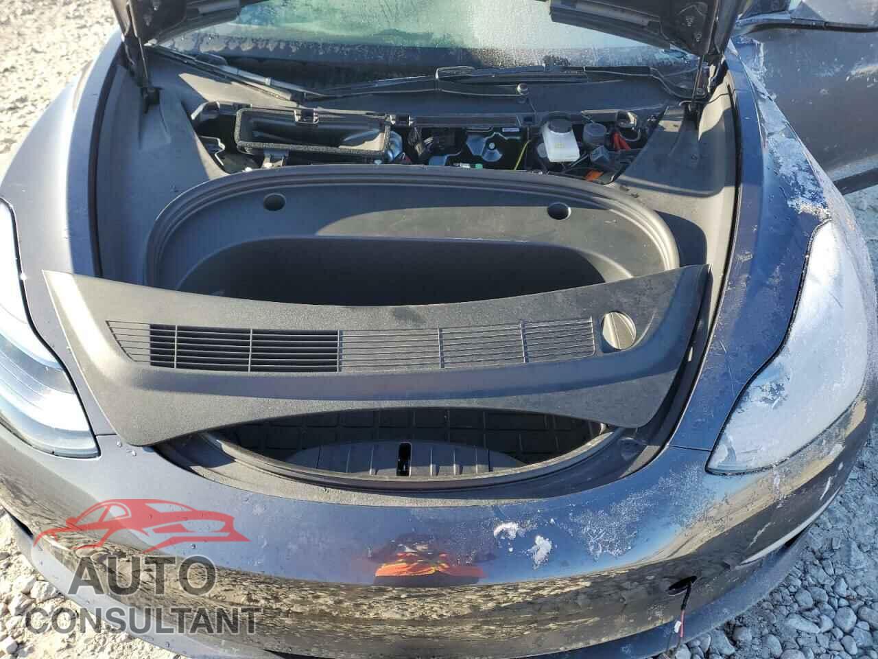 TESLA MODEL 3 2023 - 5YJ3E1EA5PF654557