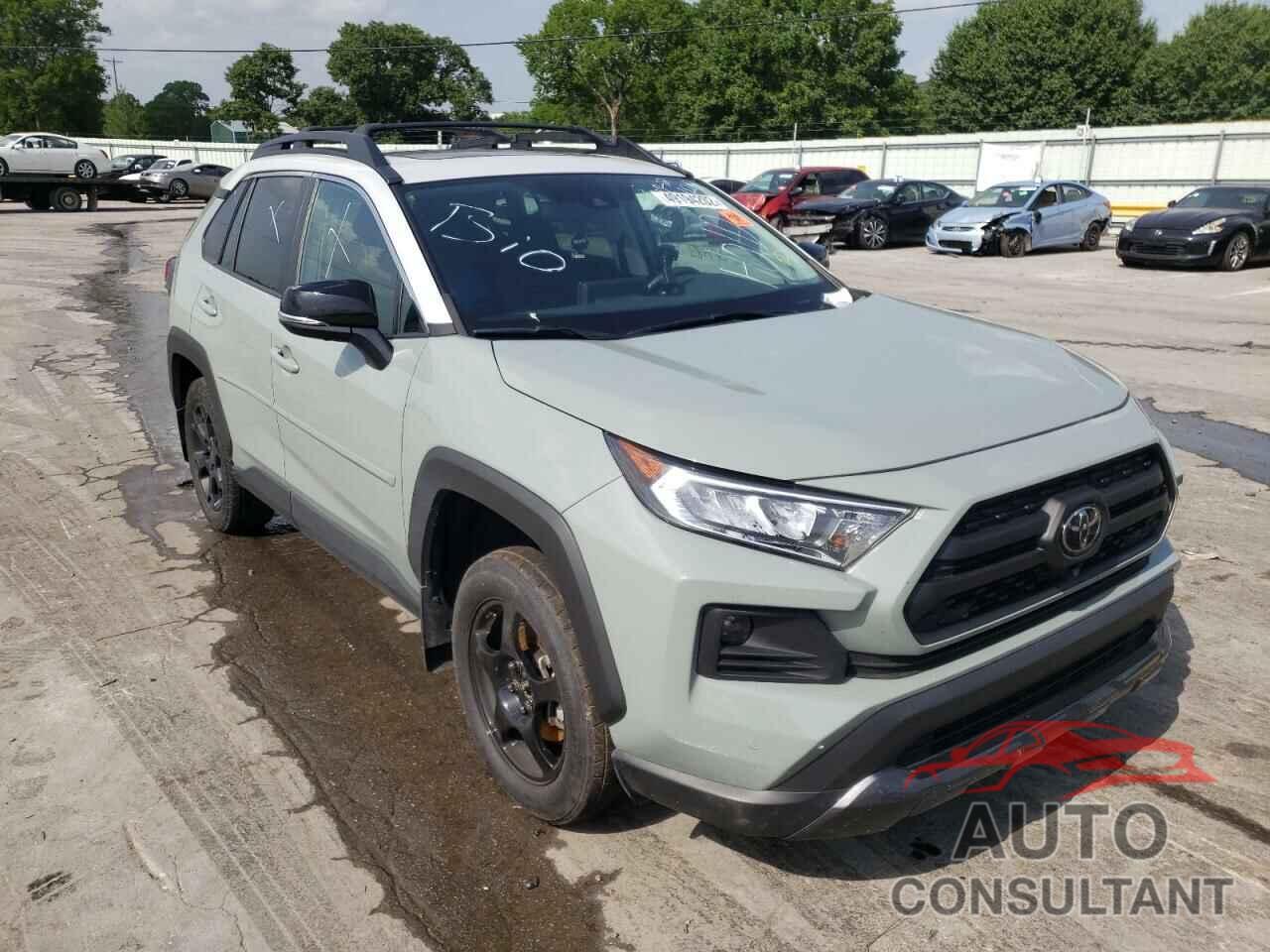 TOYOTA RAV4 2020 - 2T3J1RFV3LC072868