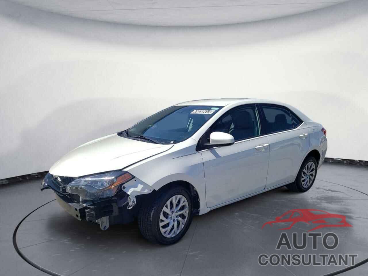 TOYOTA COROLLA 2018 - 5YFBURHE0JP844418