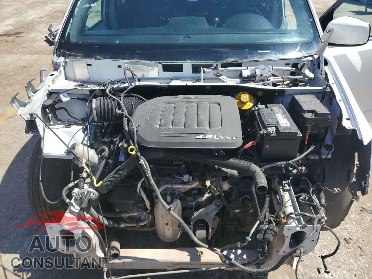 DODGE CARAVAN 2018 - 2C4RDGCG8JR282019