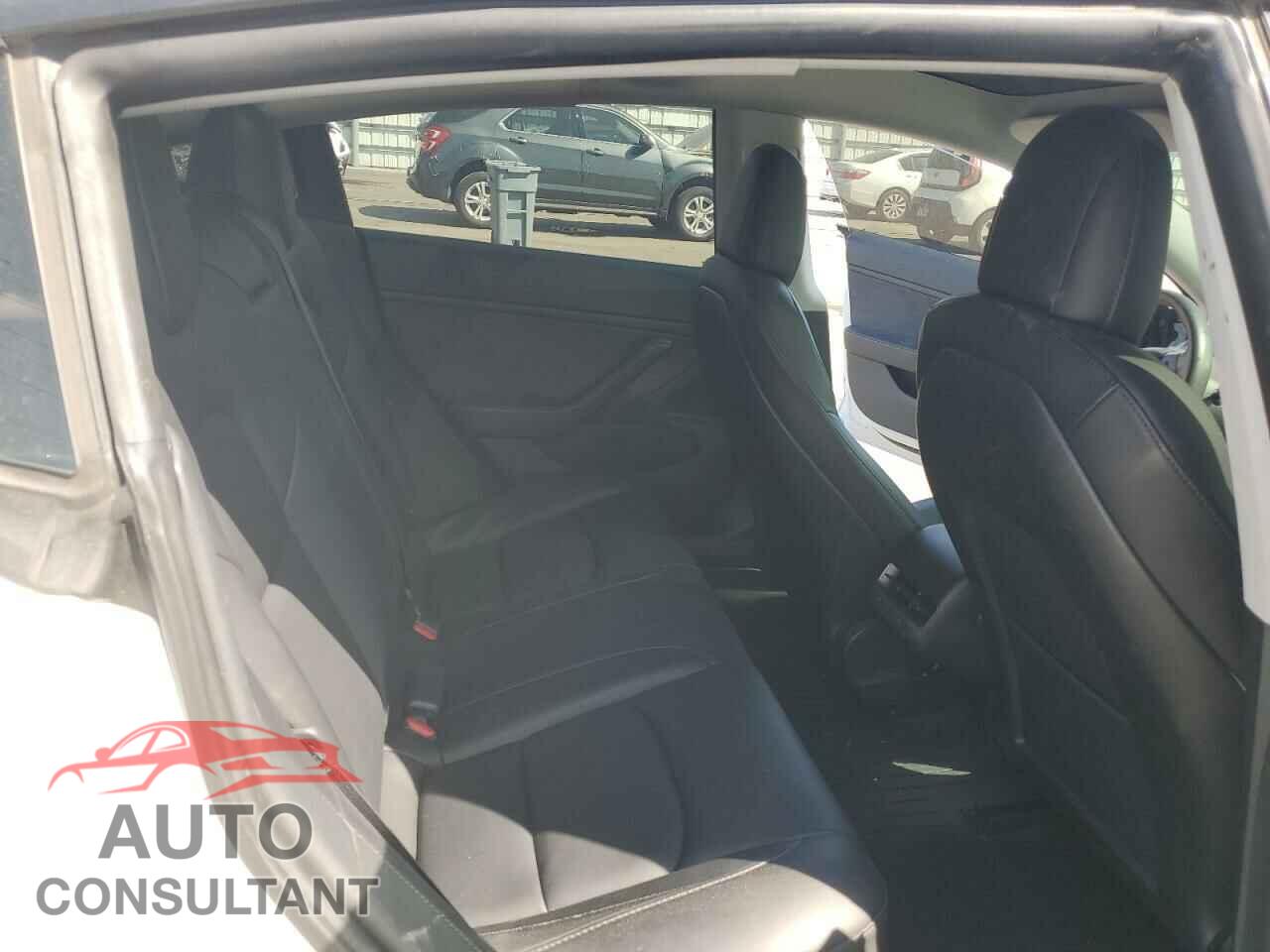 TESLA MODEL 3 2021 - 5YJ3E1EB2MF901974