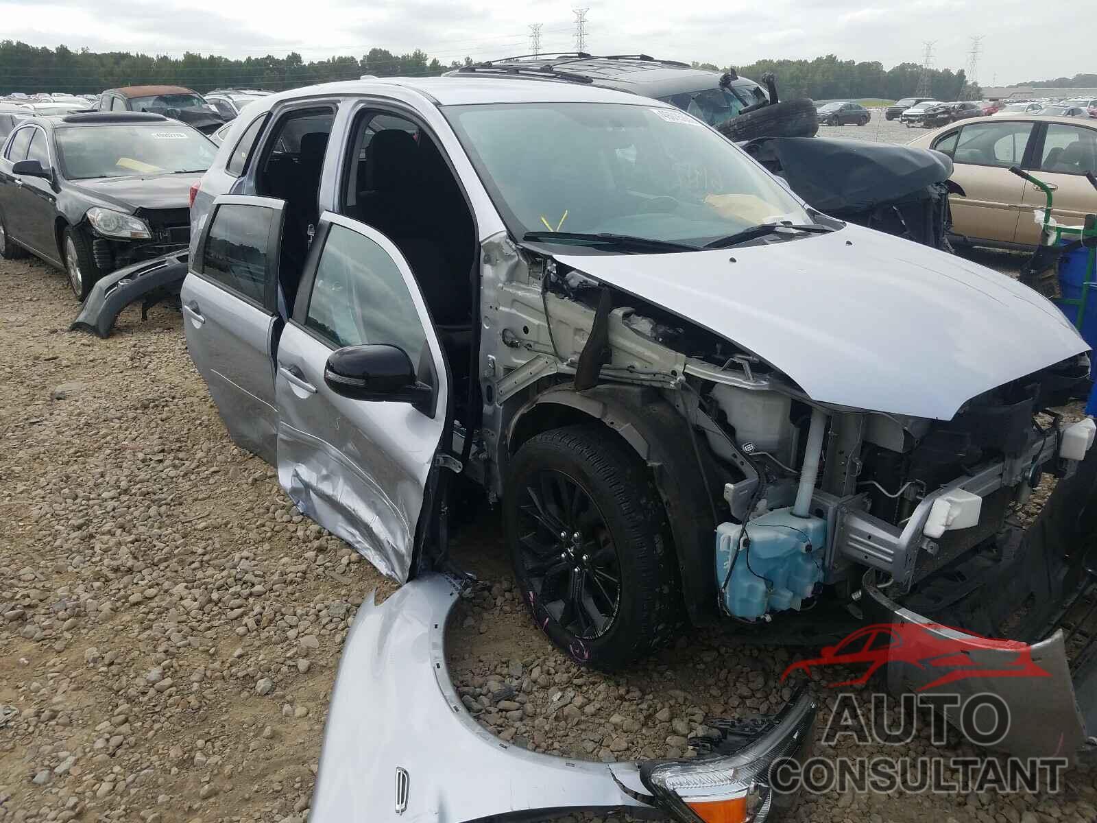 MITSUBISHI OUTLANDER 2017 - JA4AP3AU7HZ067408