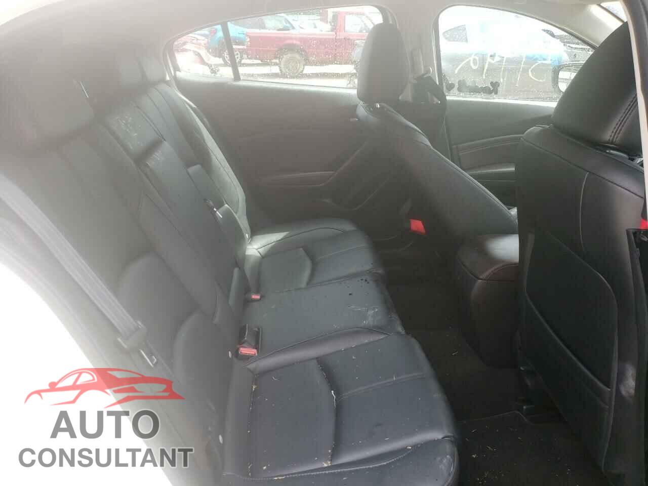 MAZDA 3 2017 - 3MZBN1L70HM133856