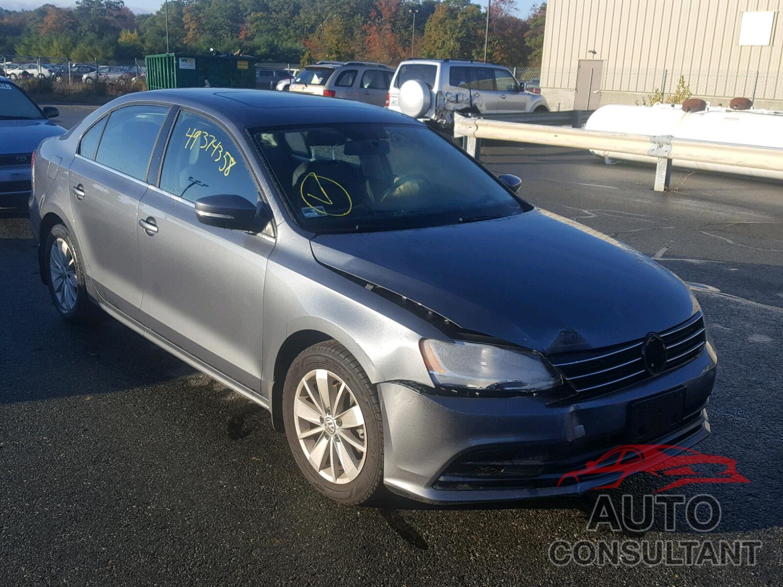 VOLKSWAGEN JETTA 2015 - 3VWD17AJ5FM329830