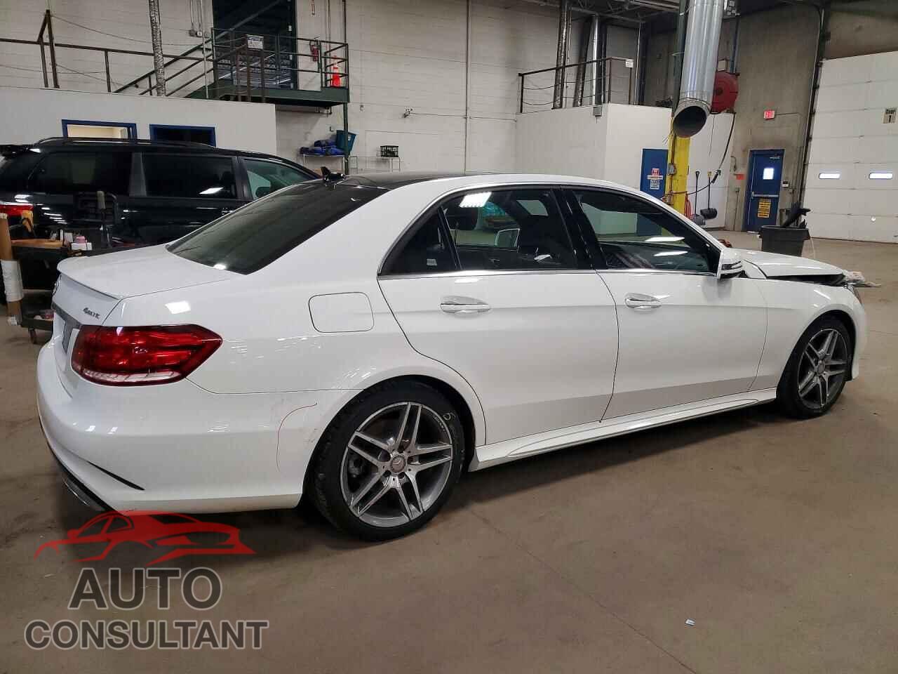 MERCEDES-BENZ E-CLASS 2015 - WDDHF8JB6FB164727