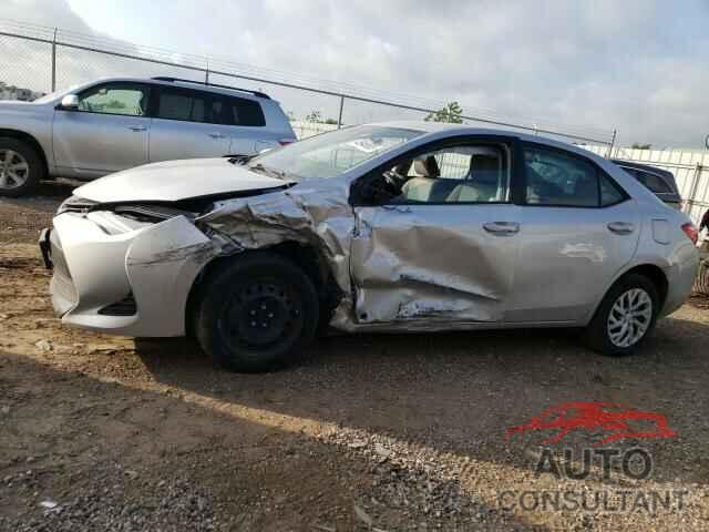 TOYOTA COROLLA 2018 - 5YFBURHEXJP743998