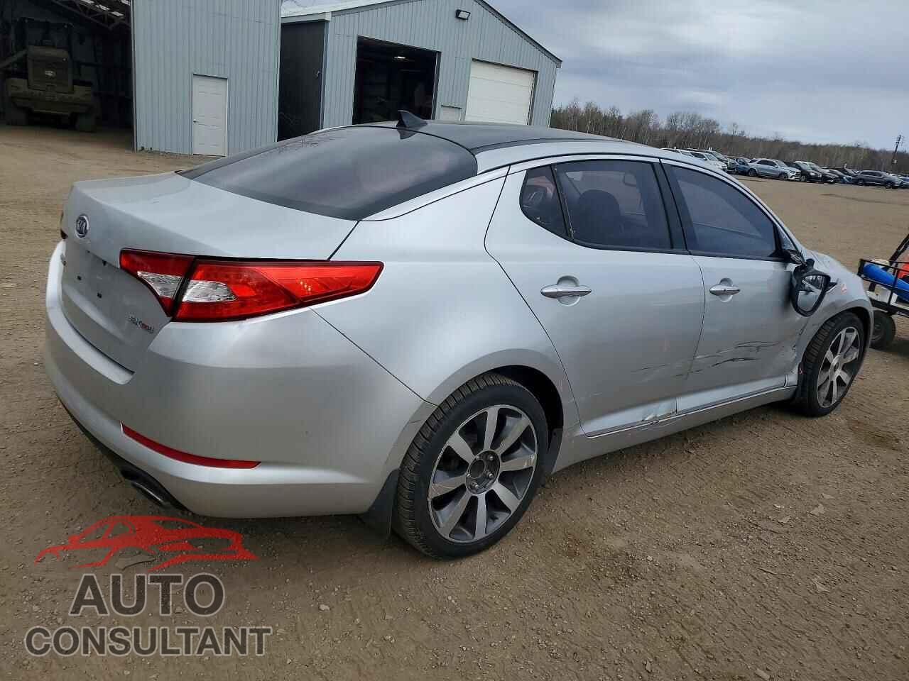 KIA OPTIMA 2011 - KNAGN4A72B5110912