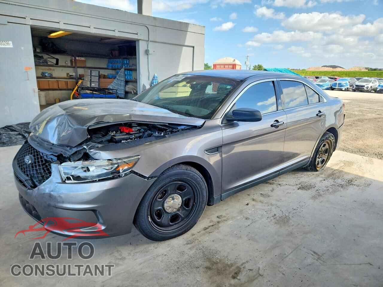 FORD TAURUS 2017 - 1FAHP2L89HG108699