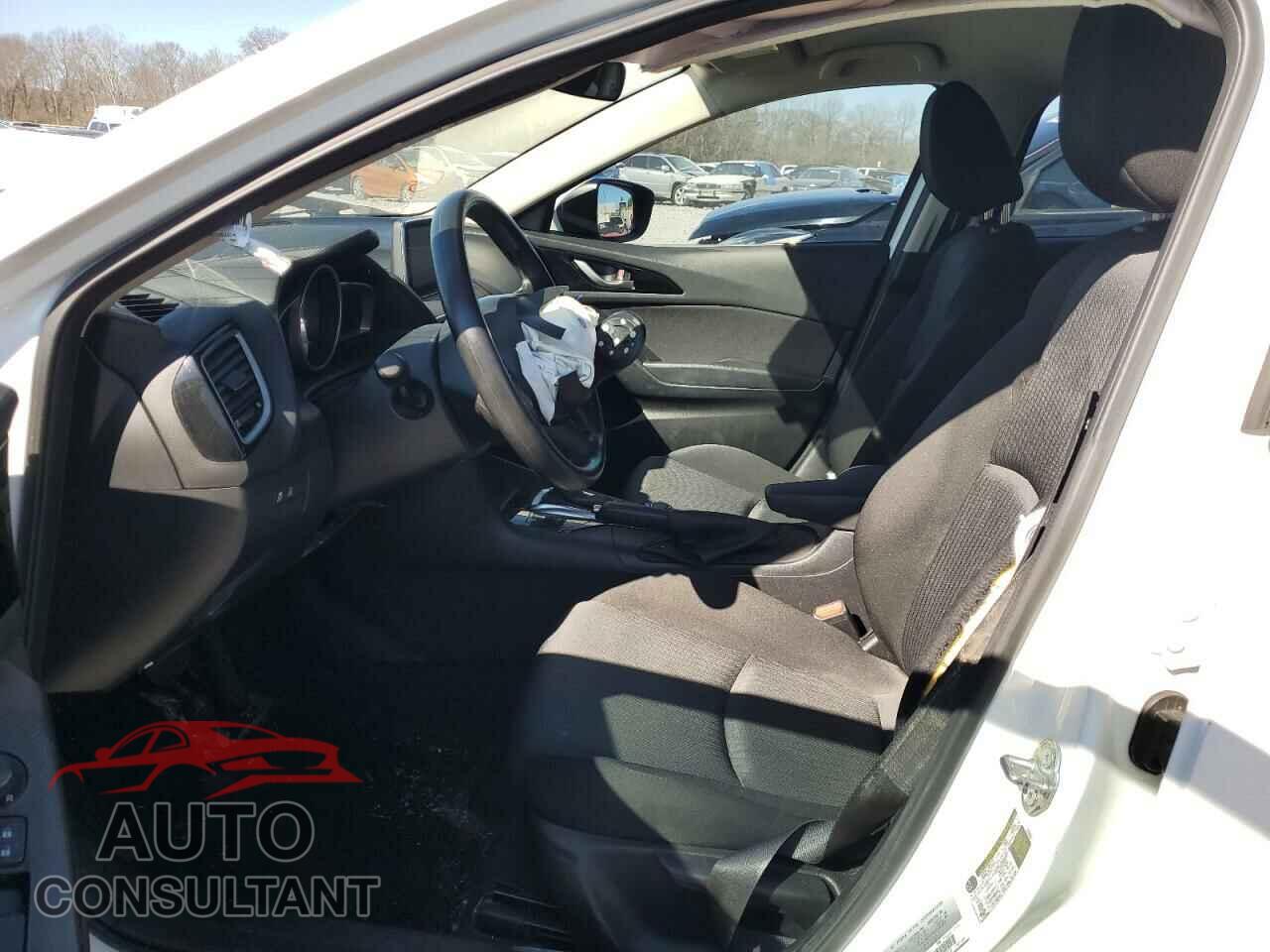 MAZDA 3 2016 - JM1BM1J71G1341426