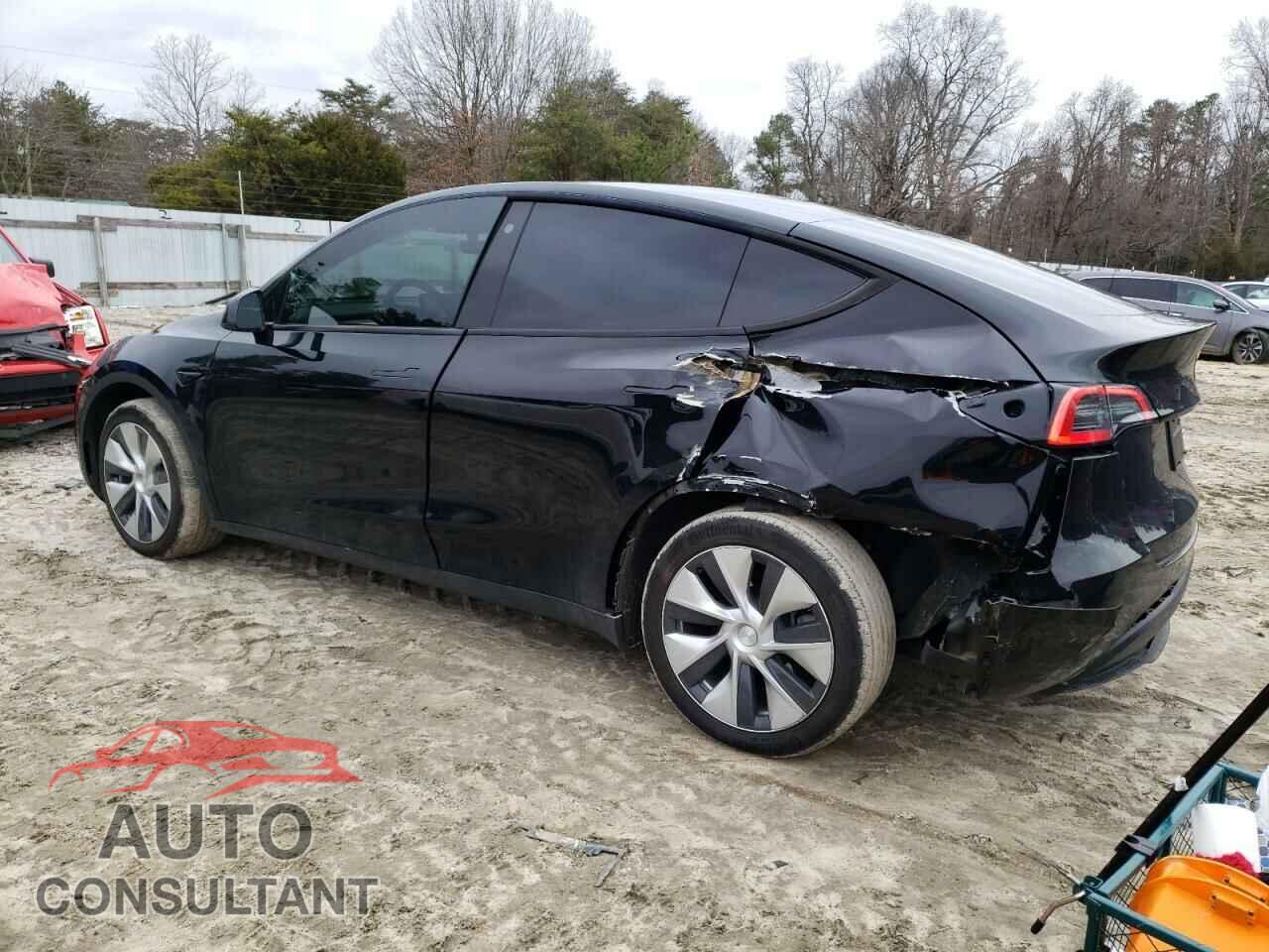 TESLA MODEL Y 2023 - 7SAYGDEEXPF631041