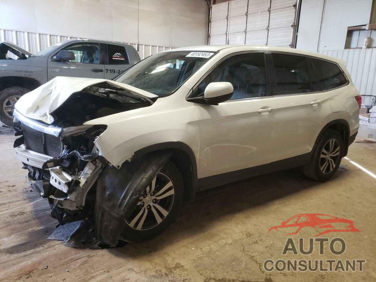 HONDA PILOT 2018 - 5FNYF5H51JB009873