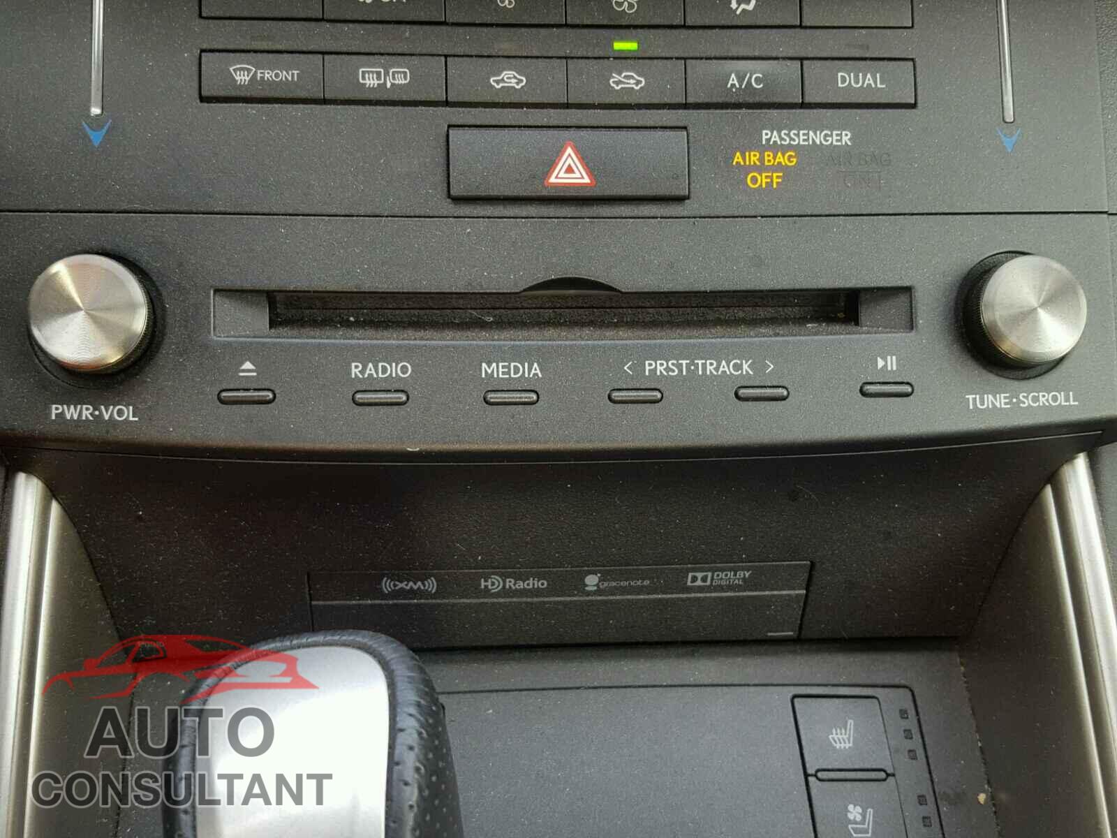 LEXUS IS 250 2015 - JTHCF1D21F5028249