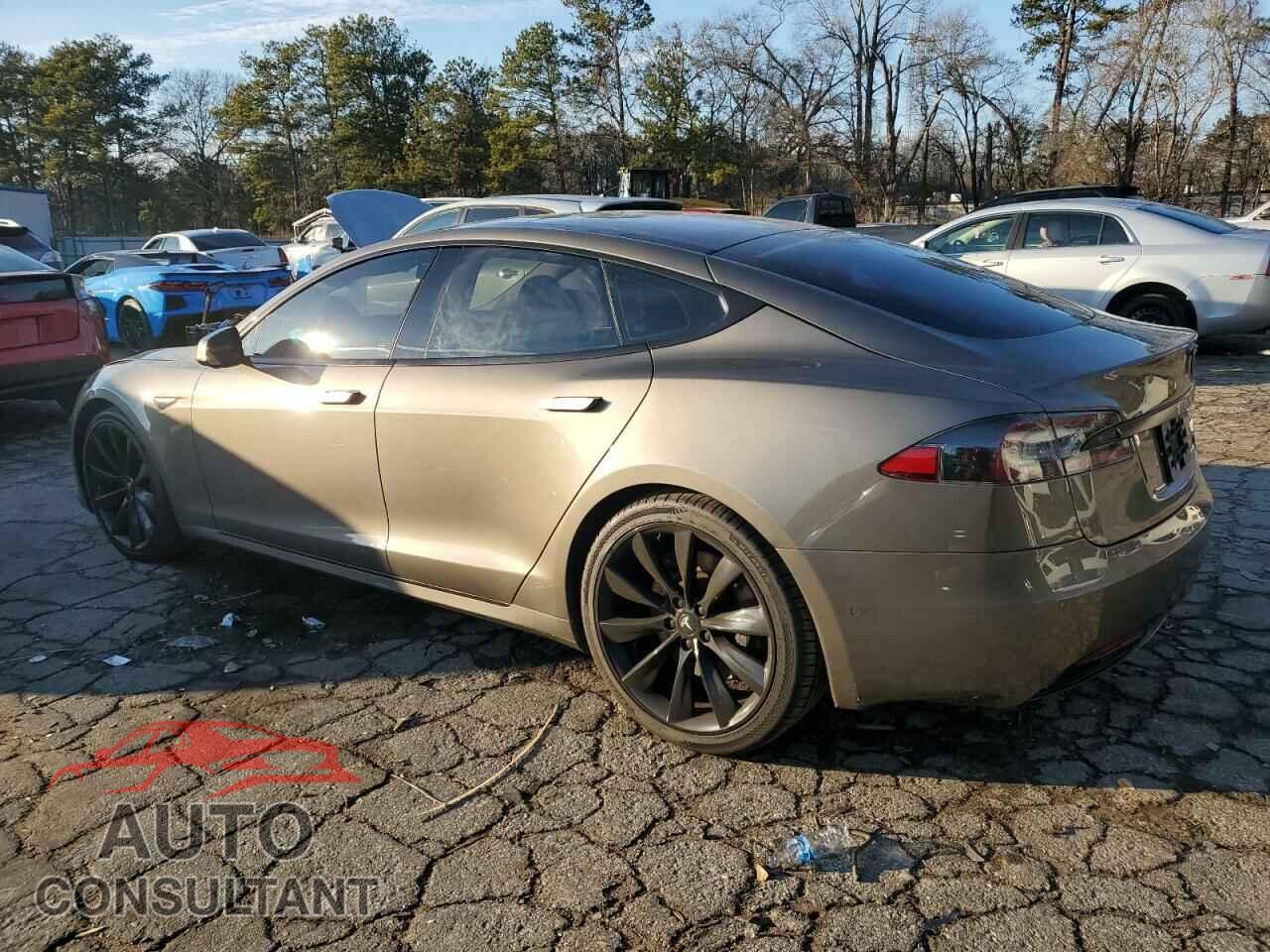 TESLA MODEL S 2016 - 5YJSA1E16GF161946