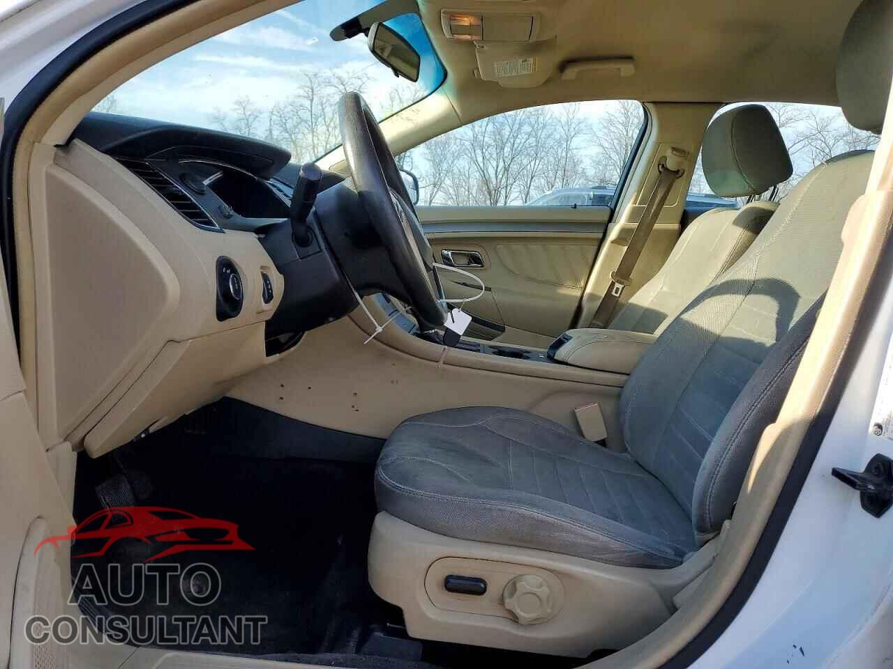 FORD TAURUS 2015 - 1FAHP2D85FG130193
