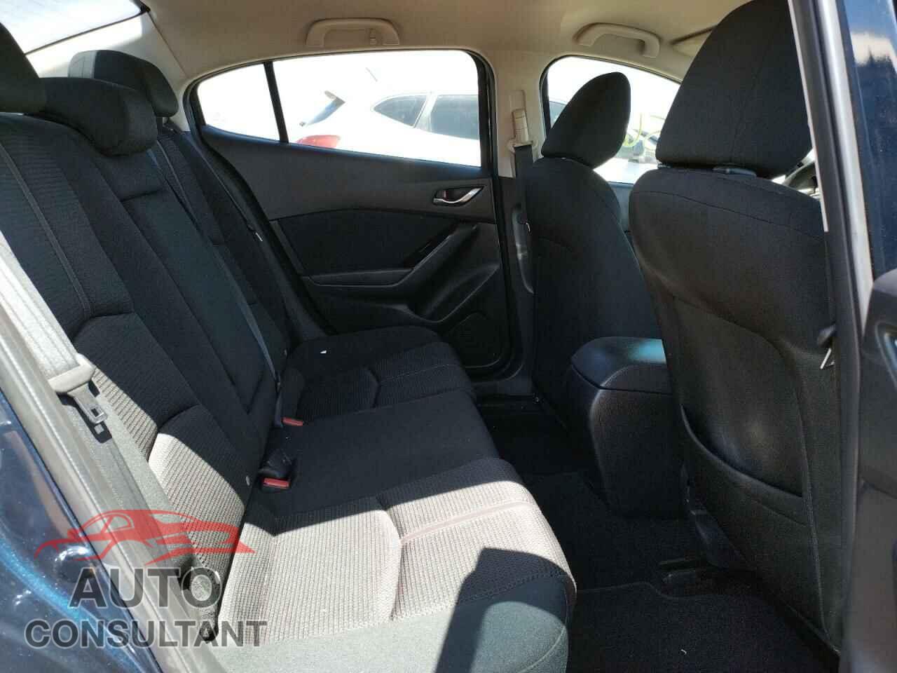 MAZDA 3 2017 - 3MZBN1U75HM125900