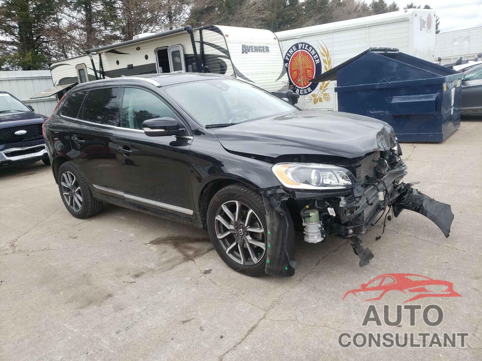 VOLVO XC60 2017 - YV449MRR4H2086216