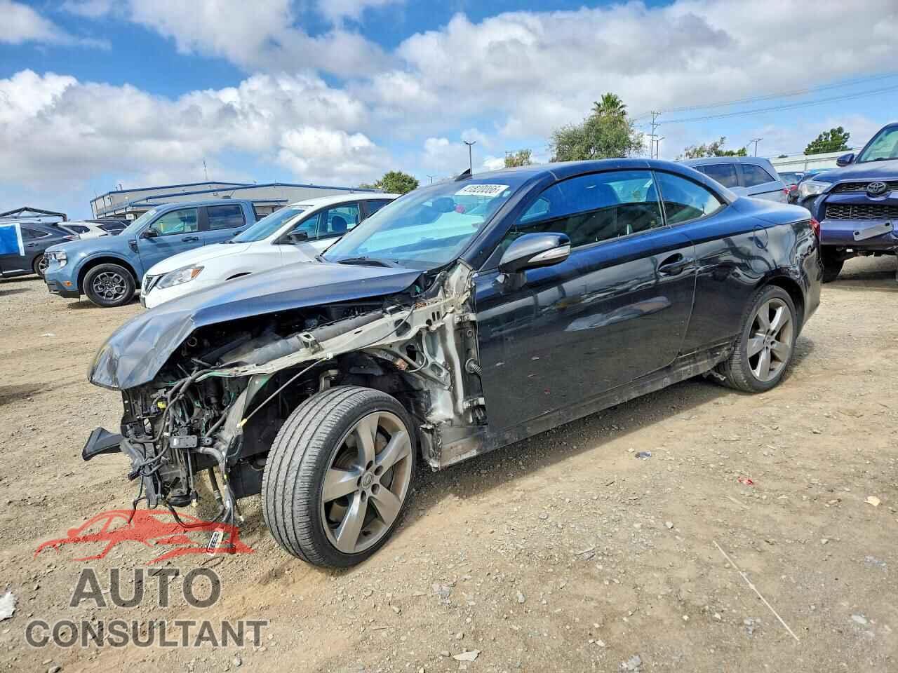 LEXUS IS 2011 - JTHFE2C24B2505923