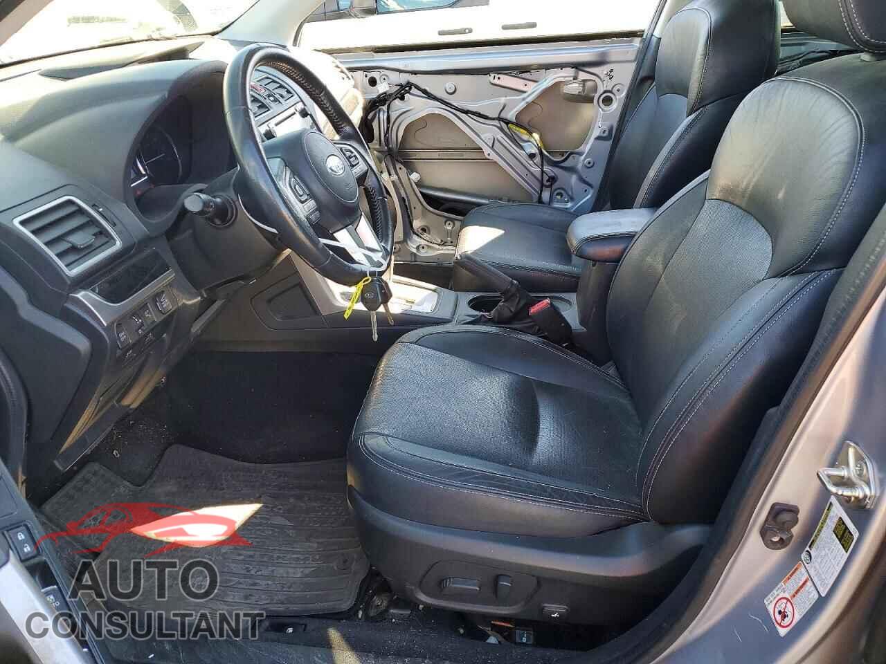 SUBARU FORESTER 2017 - JF2SJARC7HH472803