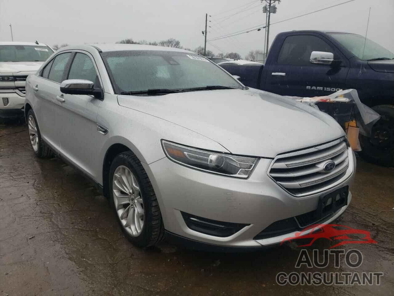 FORD TAURUS 2019 - 1FAHP2F86KG116455