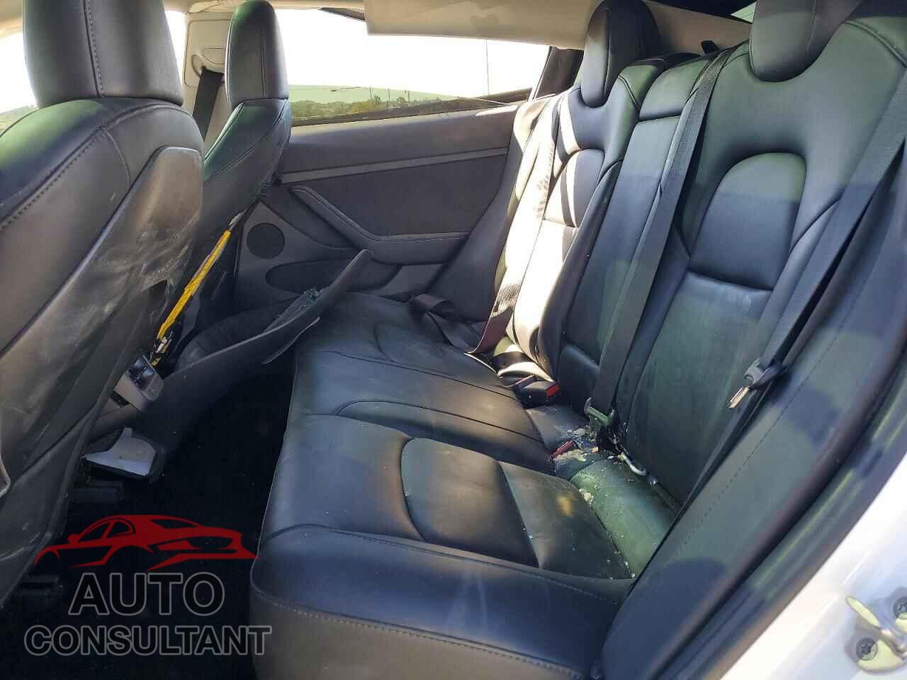 TESLA MODEL 3 2023 - 5YJ3E1EA5PF549954