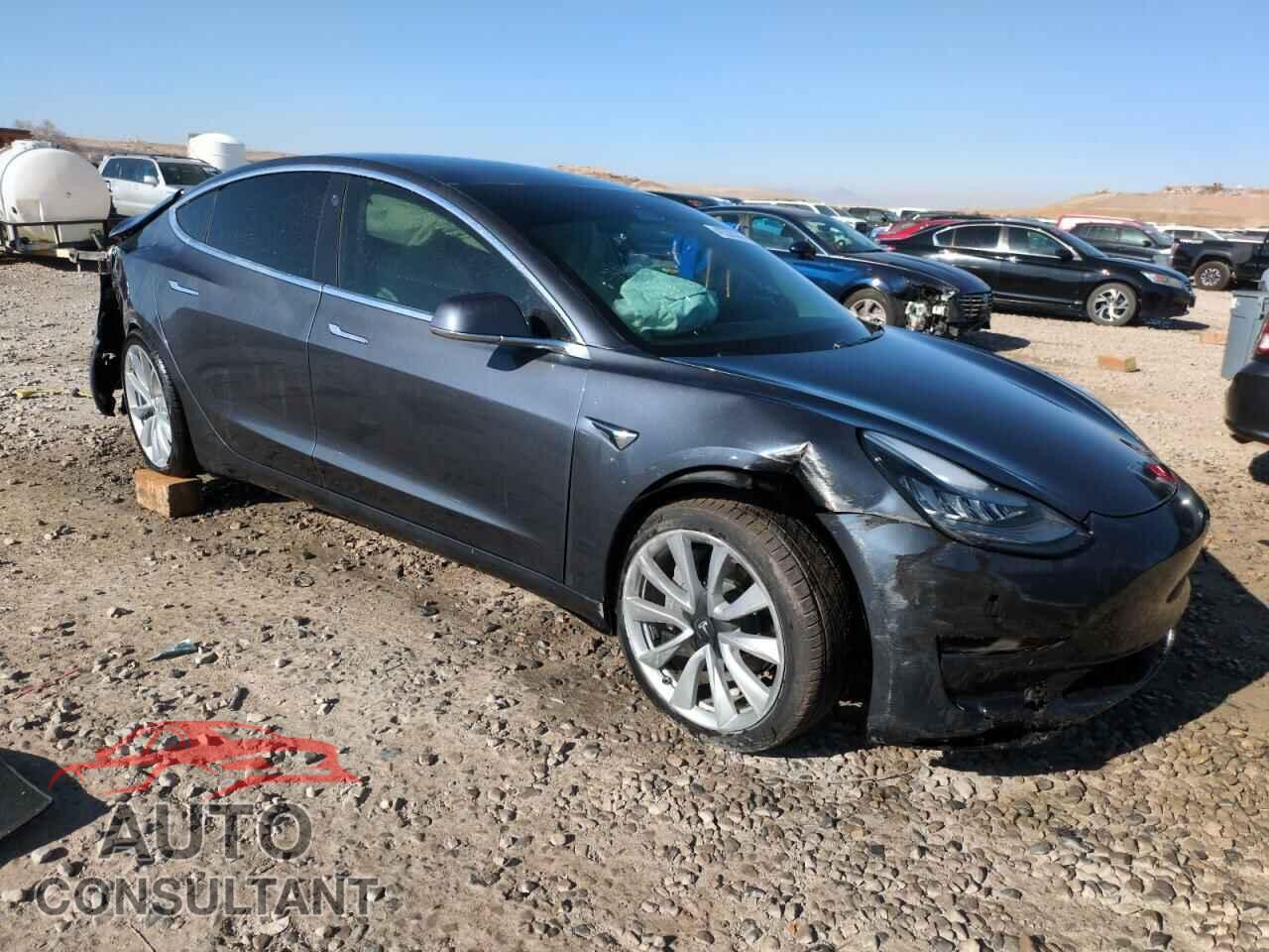 TESLA MODEL 3 2019 - 5YJ3E1EB4KF365946