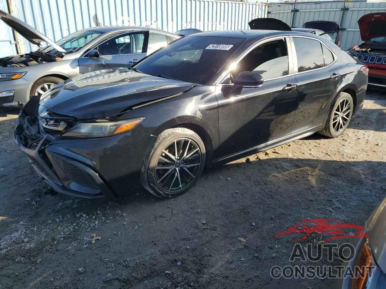 TOYOTA CAMRY 2022 - 4T1G11AK6NU628562