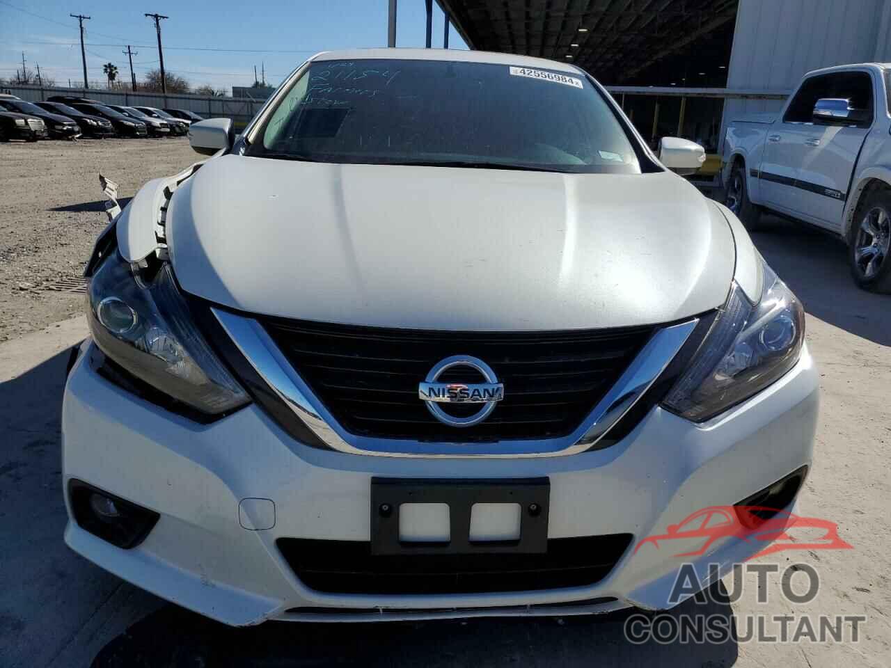 NISSAN ALTIMA 2017 - 1N4AL3AP5HC180892