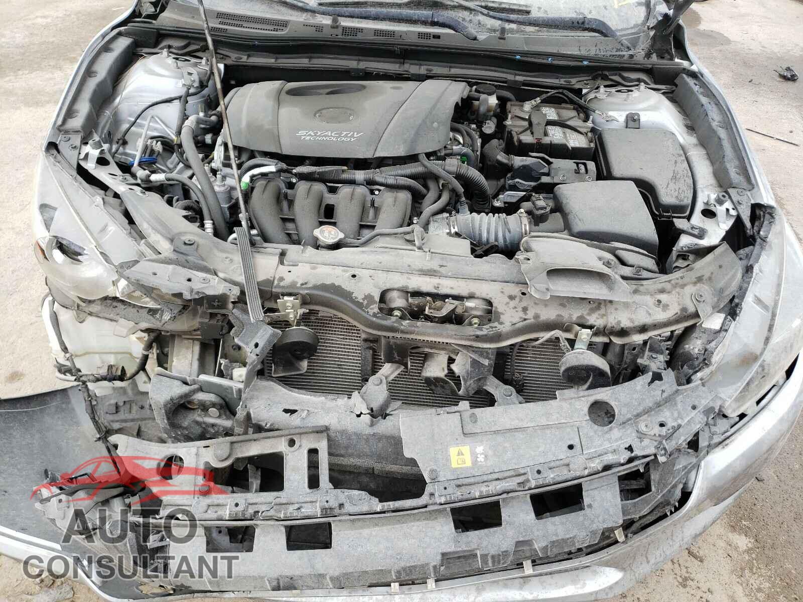 MAZDA 3 2017 - 3MZBN1V79HM135599