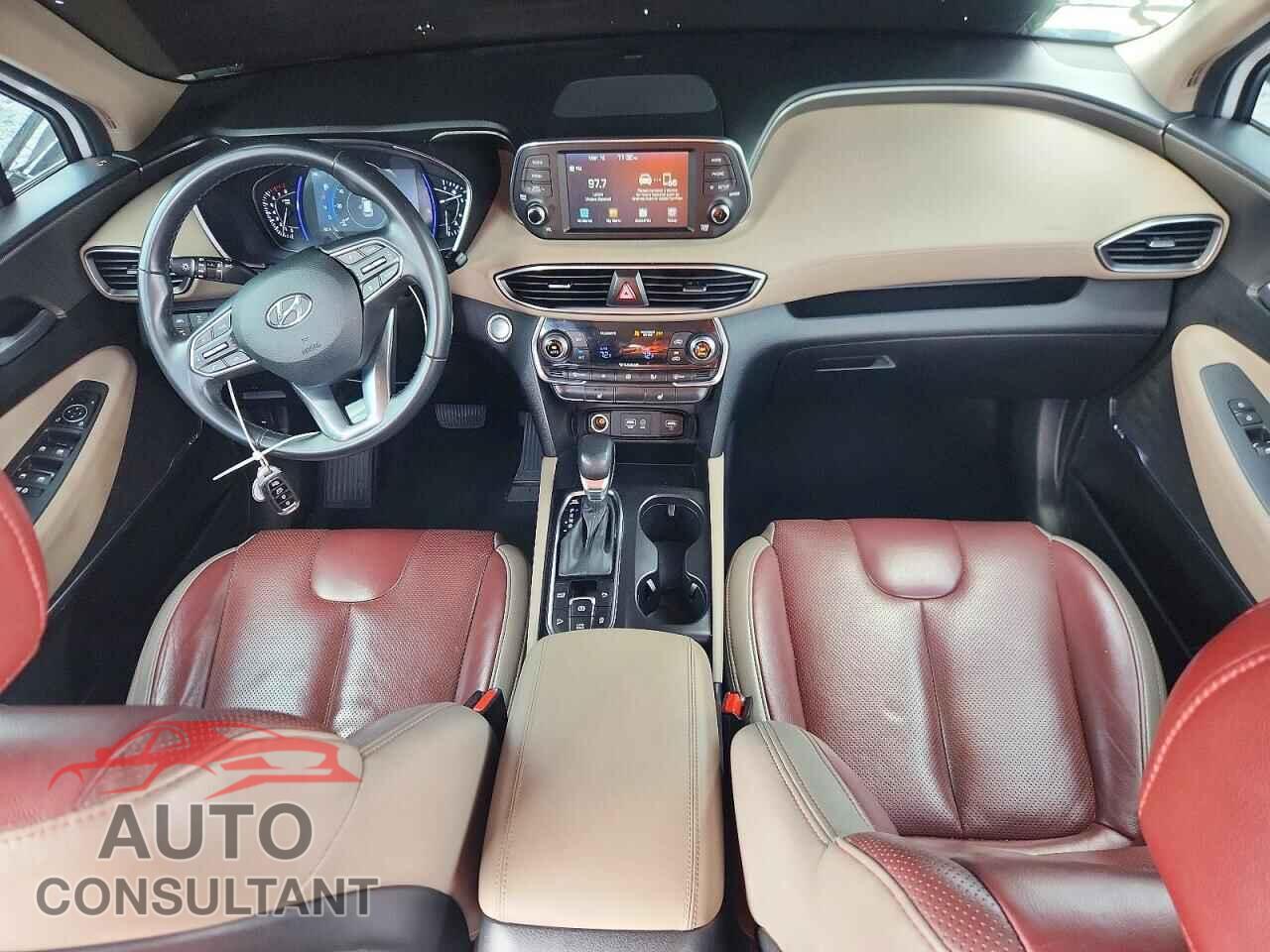 HYUNDAI SANTA FE 2019 - 5NMS3CAD3KH019275