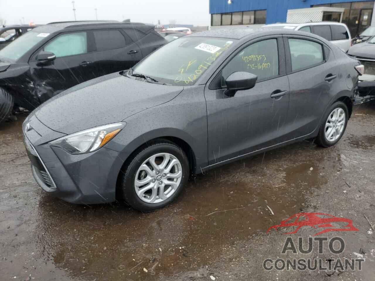 TOYOTA YARIS 2018 - 3MYDLBYV3JY303593