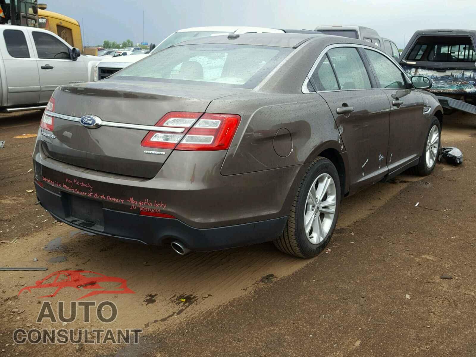 FORD TAURUS 2015 - 1FAHP2D86FG182996