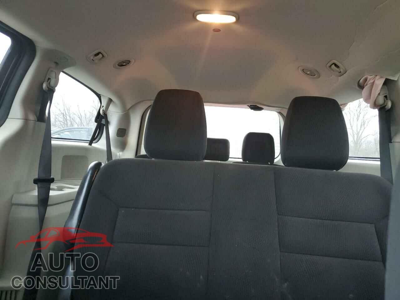 DODGE CARAVAN 2017 - 2C4RDGBG0HR834477