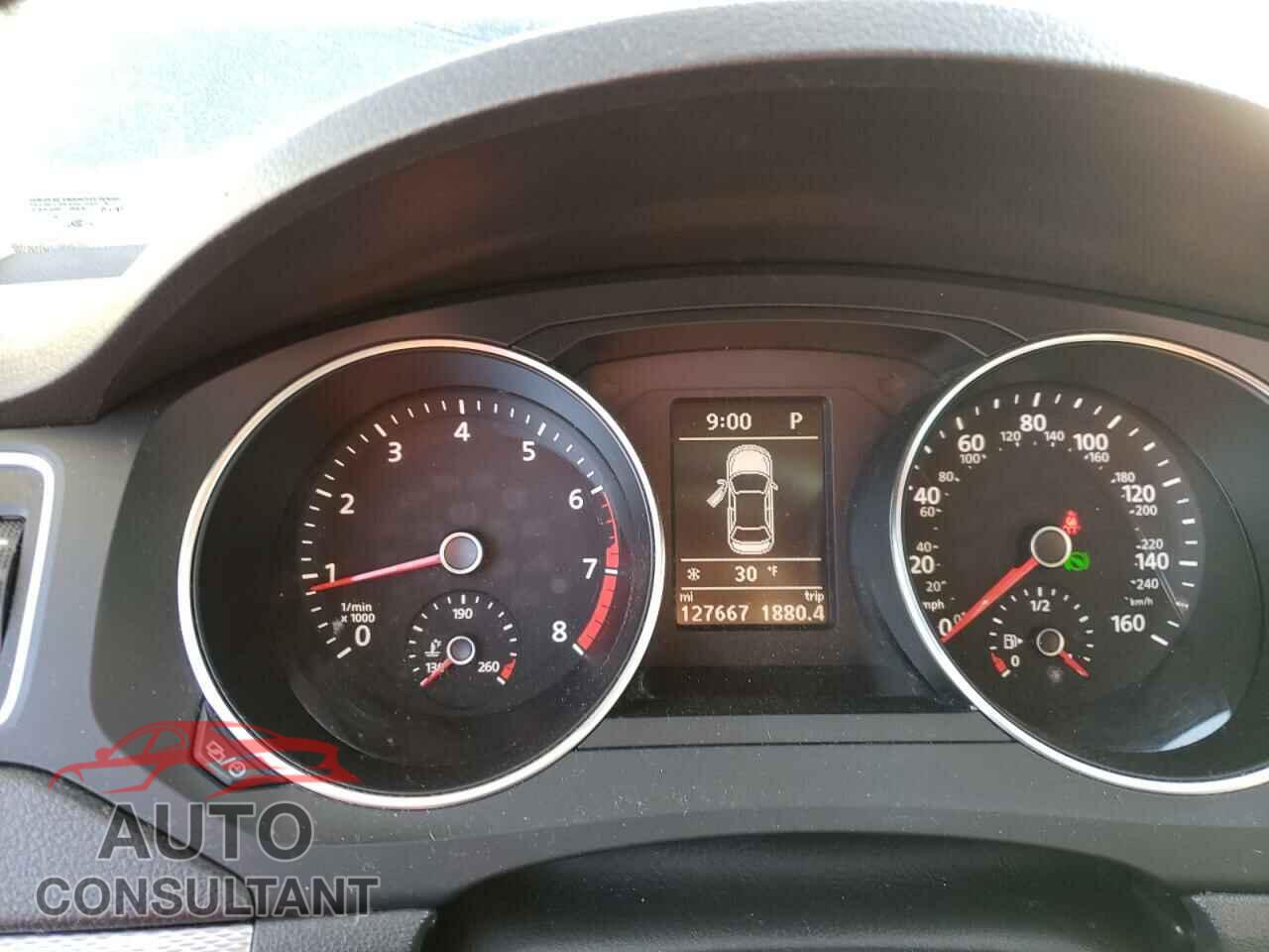 VOLKSWAGEN JETTA 2017 - 3VWDB7AJ0HM201317