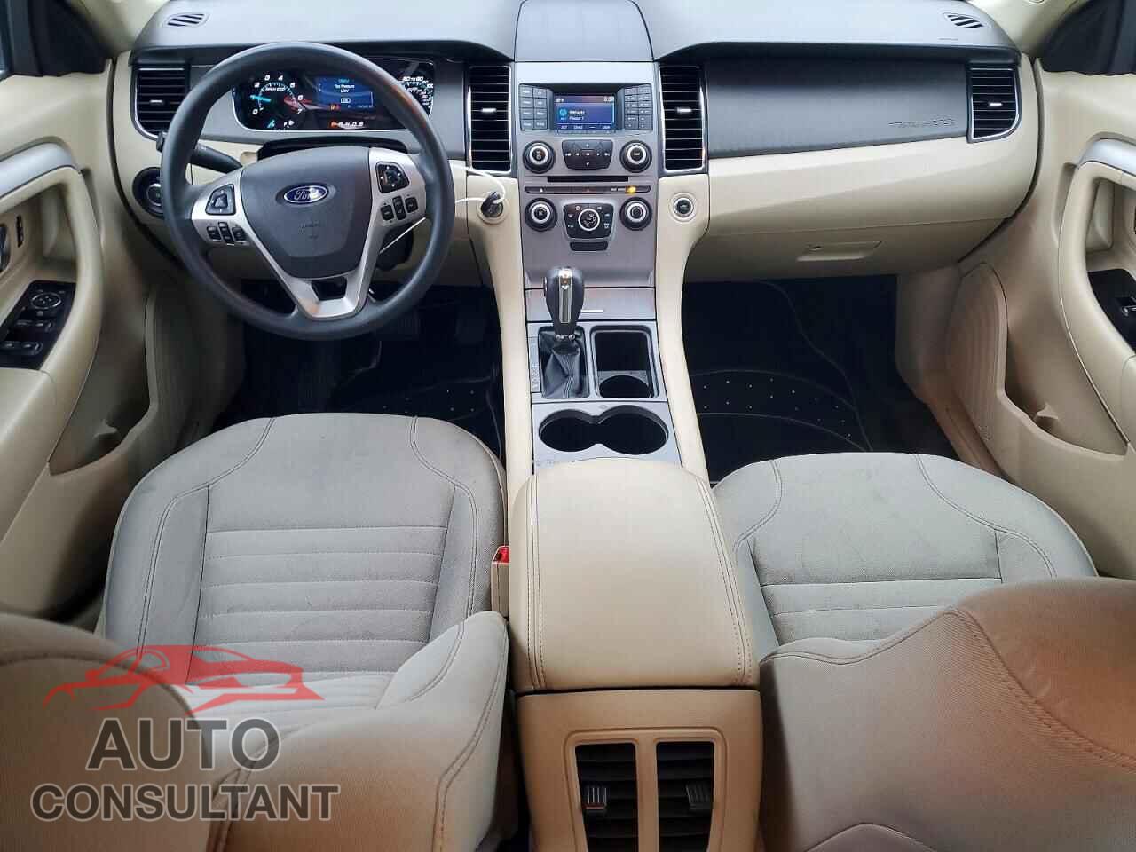 FORD TAURUS 2018 - 1FAHP2D88JG112263