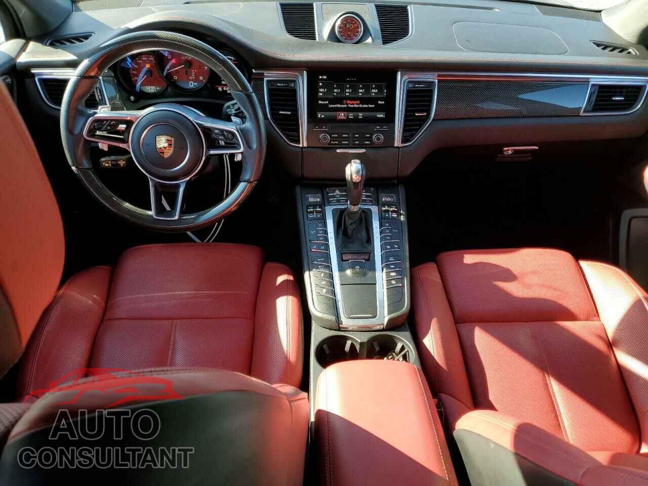 PORSCHE MACAN 2017 - WP1AG2A52HLB55664