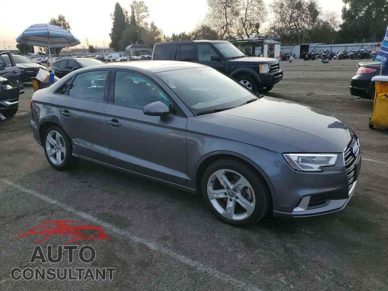 AUDI A3 2018 - WAUAUGFF0J1069647