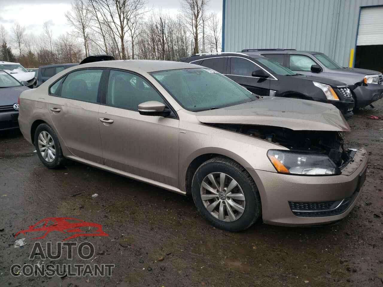 VOLKSWAGEN PASSAT 2015 - 1VWAT7A31FC014068
