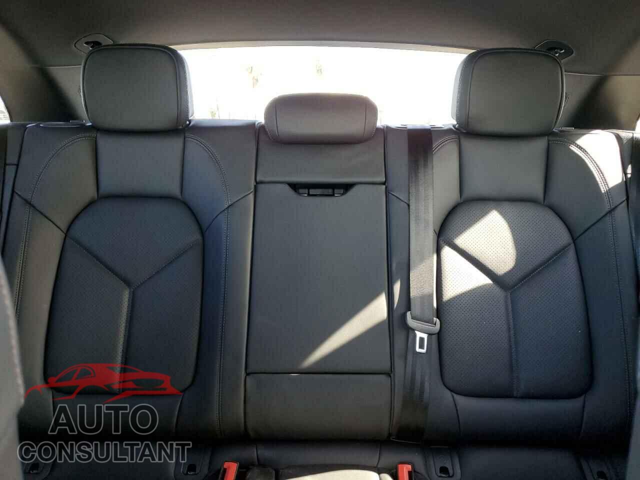 PORSCHE MACAN BASE 2023 - WP1AA2A5XPLB15980