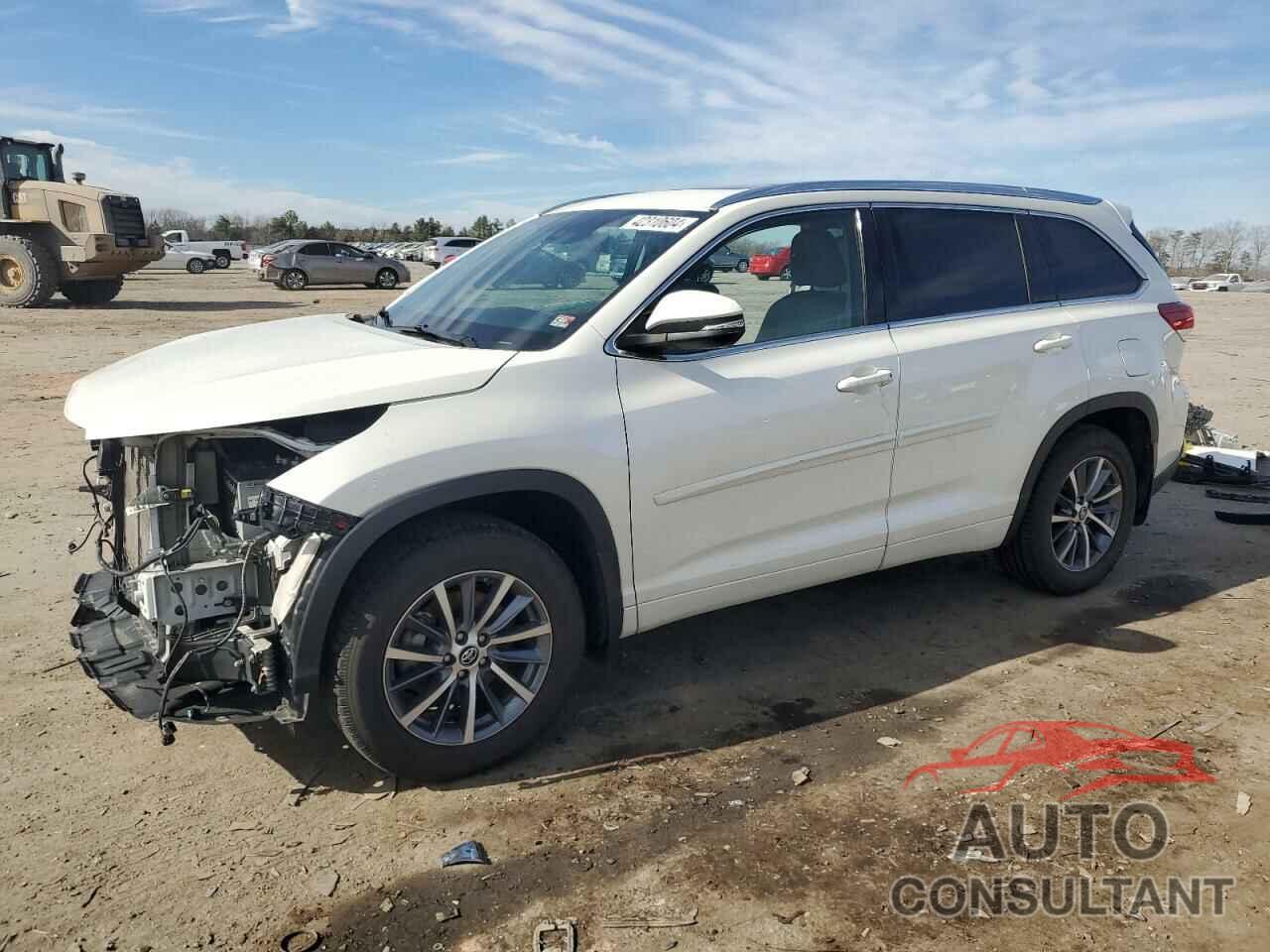 TOYOTA HIGHLANDER 2018 - 5TDJZRFH1JS550995