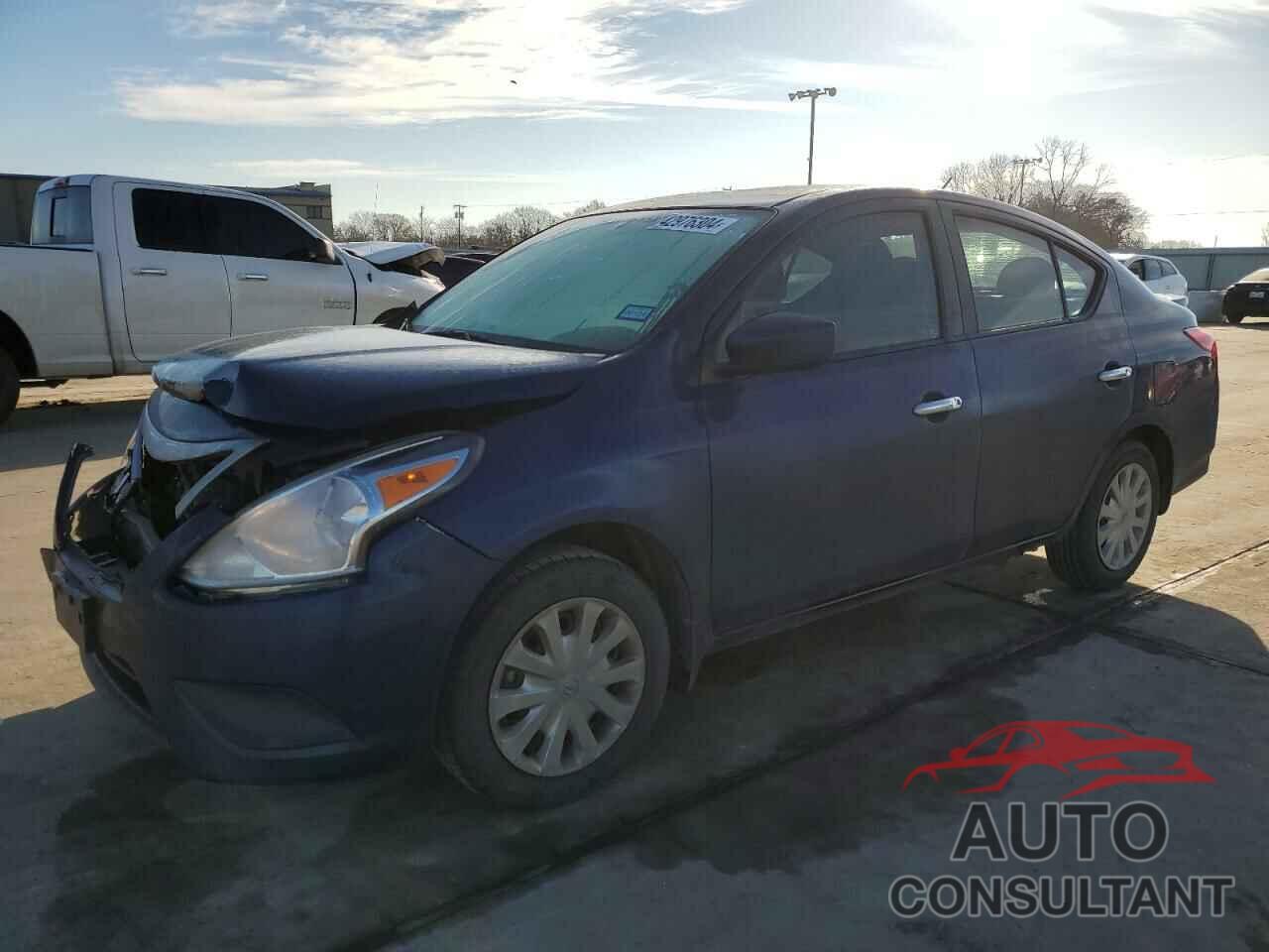 NISSAN VERSA 2018 - 3N1CN7AP3JL867628