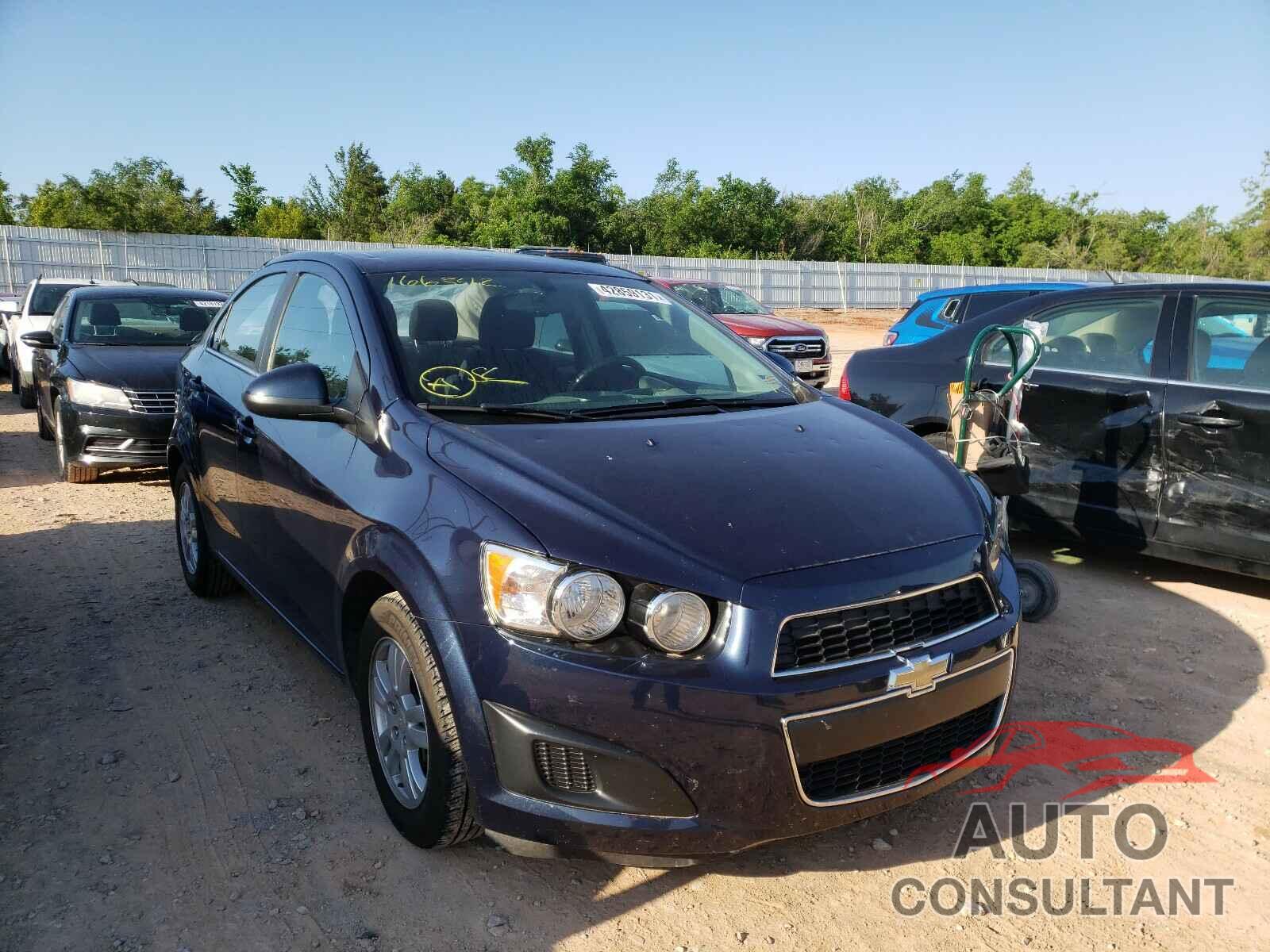 CHEVROLET SONIC 2016 - 1G1JC5SH1G4166342
