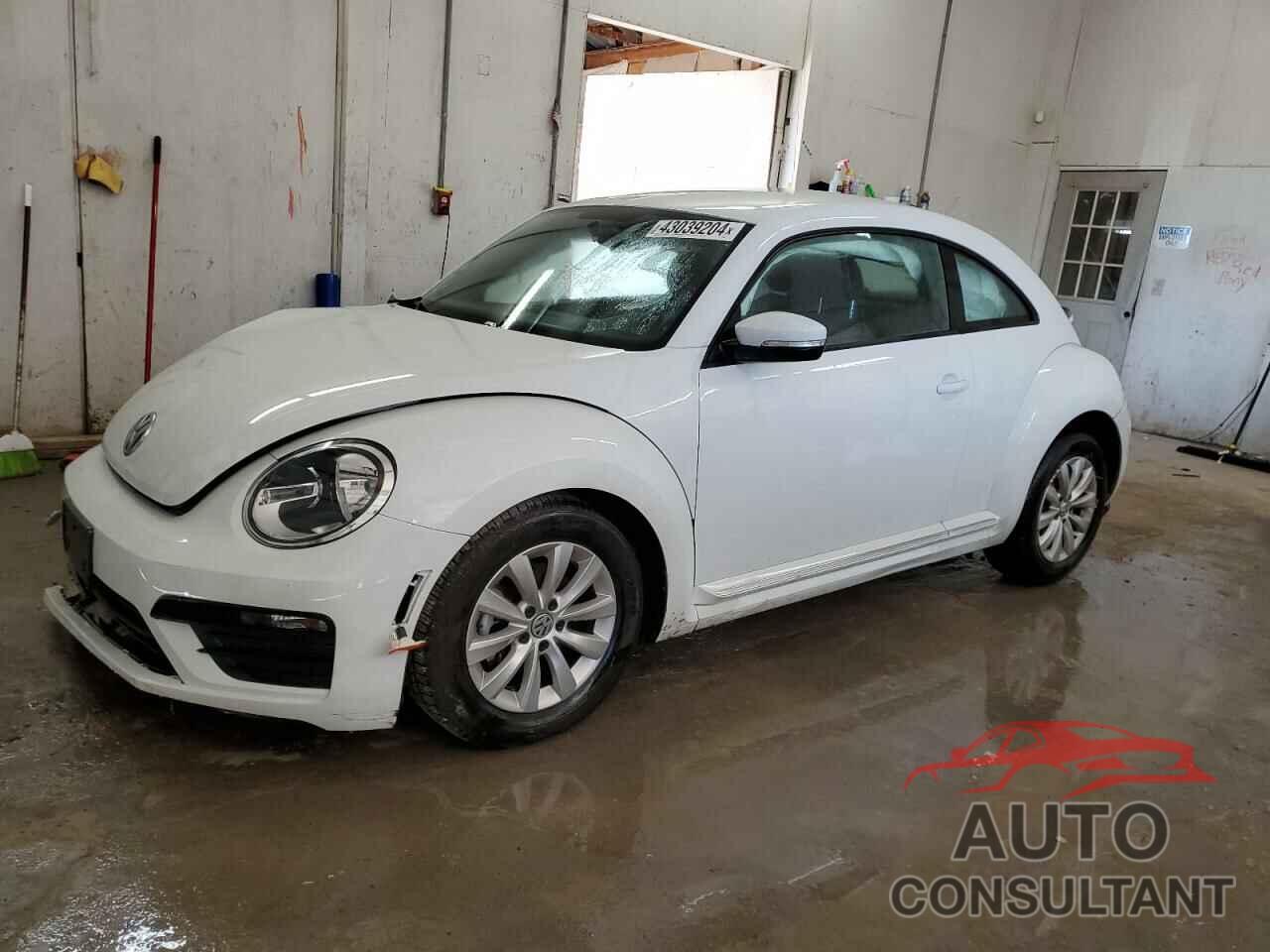 VOLKSWAGEN BEETLE 2019 - 3VWFD7AT5KM707026