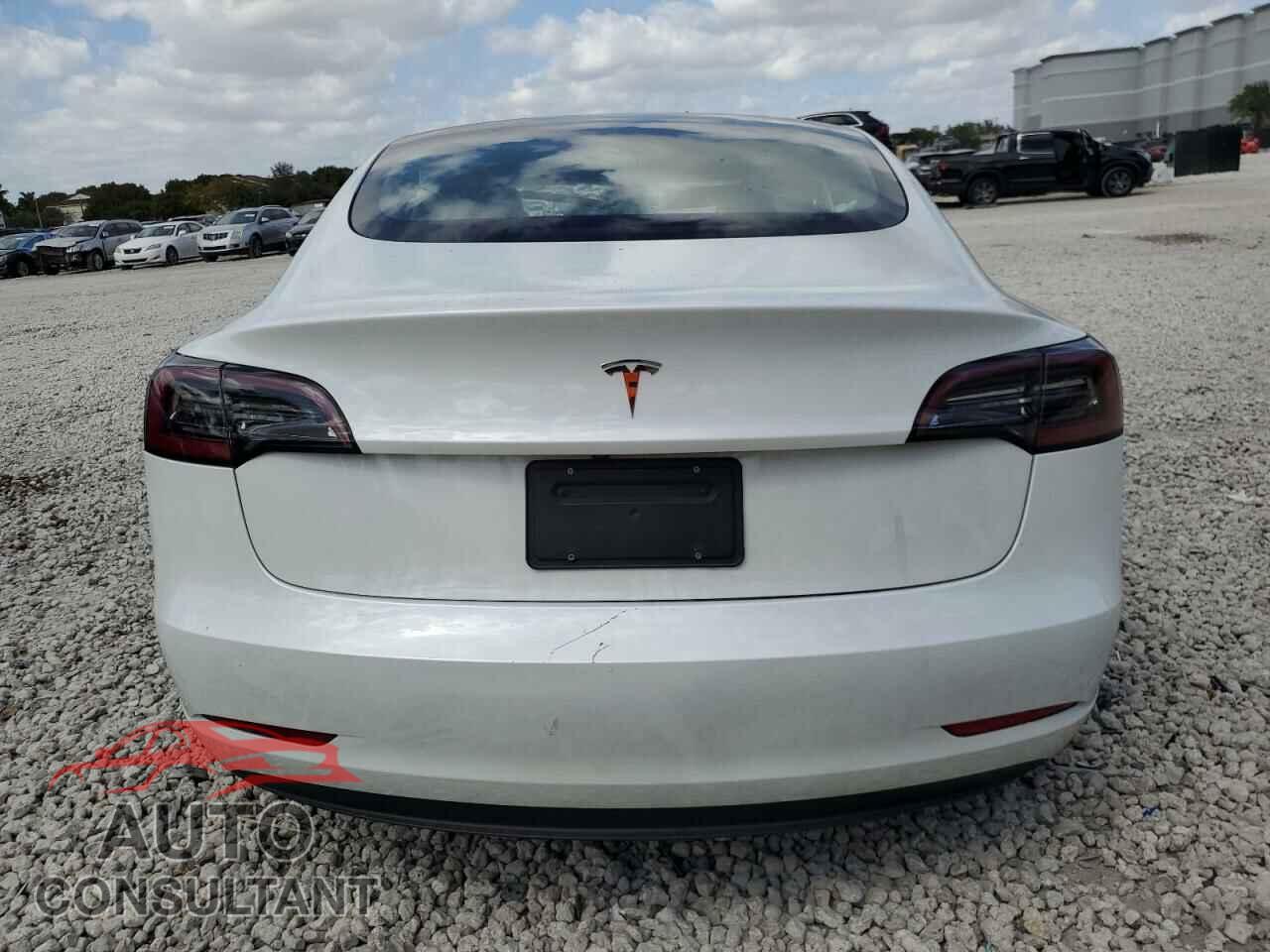 TESLA MODEL 3 2023 - 5YJ3E1EA1PF558778