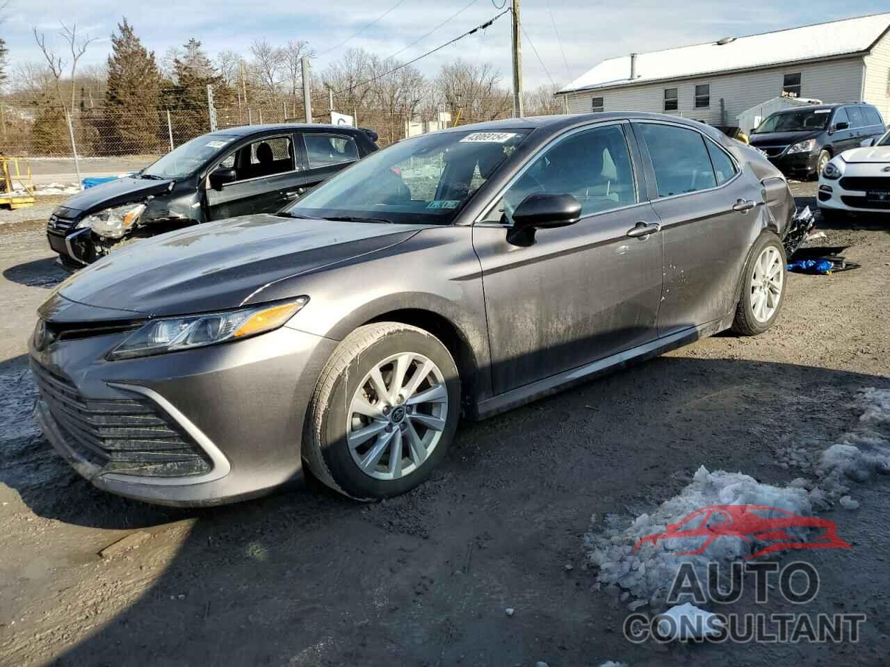 TOYOTA CAMRY 2021 - 4T1C11AK4MU479677