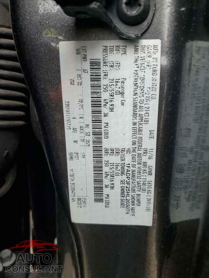 FORD FOCUS 2017 - 1FADP3F25HL205076